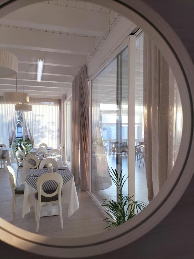 Hotel Corona Beach Peschici Eksteriør bilde